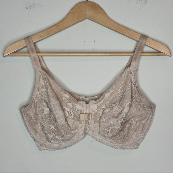 Chantelle Nude Underwire Support Lace Bra Bow Detail Size 32 DDDD - Picture 8 of 9